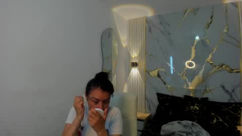 Snapshot of kataleya_bella chatting on 2, 5, 2026 kataleya_bella online show from 2, 5, 2026