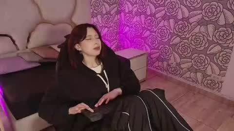 Snapshot of katana_tay chatting on 15, 12, 2025 katana_tay online show from 15, 12, 2025