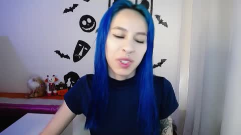 Snapshot of katara_a chatting on 26, 10, 2025 Maca online show from 26, 10, 2025