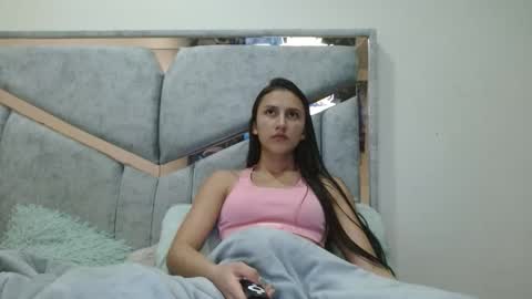 Snapshot of kate_davies chatting on 4, 3, 2026 kate online show from 4, 3, 2026