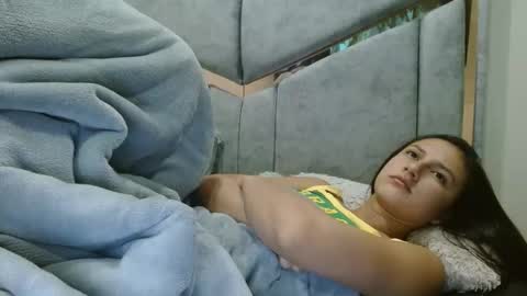 Snapshot of kate_davies chatting on 5, 3, 2026 kate online show from 5, 3, 2026