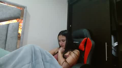 Snapshot of kate_davies chatting on 26, 3, 2026 kate online show from 26, 3, 2026