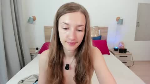 Snapshot of kate_redgar chatting on 21, 6, 2026 kate_redgar online show from 21, 6, 2026