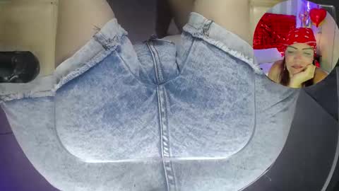 Snapshot of kate_roose chatting on 4, 2, 2026 kate_roose online show from 4, 2, 2026