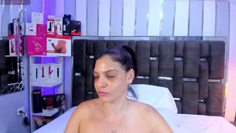 Snapshot of kate_roose chatting on 31, 5, 2026 kate_roose online show from 31, 5, 2026