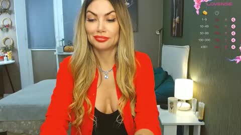 Snapshot of kate_space chatting on 19, 12, 2025 Therapist online show from 19, 12, 2025