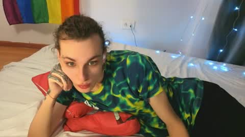 Snapshot of kate_sparkl chatting on 12, 7, 2026 kate_sparkl online show from 12, 7, 2026