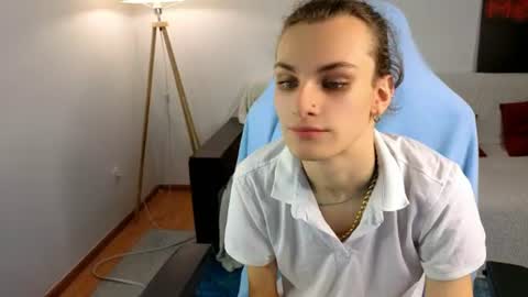 Snapshot of kate_sparkl chatting on 6, 8, 2026 kate_sparkl online show from 6, 8, 2026
