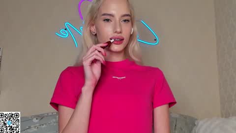 Snapshot of katebremar chatting on 15, 12, 2024 online show from 15, 12, 2024