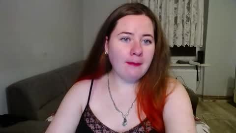 Snapshot of kateefox_ chatting on 13, 2, 2026 KateeFox online show from 13, 2, 2026
