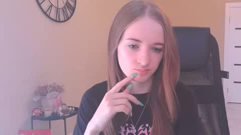 katekayer online show from 18, 9, 2025