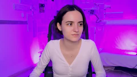 Snapshot of katewillows chatting on 1, 3, 2026 katewillows online show from 1, 3, 2026