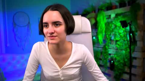 Snapshot of katewillows chatting on 2, 3, 2026 katewillows online show from 2, 3, 2026