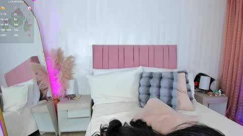   online show from 14, 1, 2025