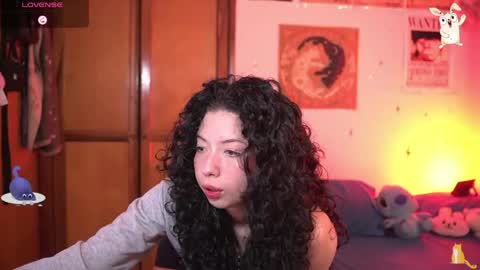 Snapshot of kathc_19 chatting on 8, 5, 2026 Katerine online show from 8, 5, 2026