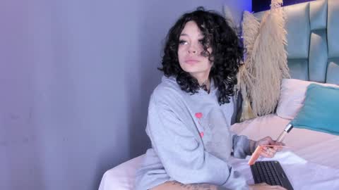 Snapshot of kathegomez_ chatting on 29, 1, 2025 KatheGomez online show from 29, 1, 2025