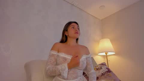 Kathee Saenz online show from 8, 11, 2025