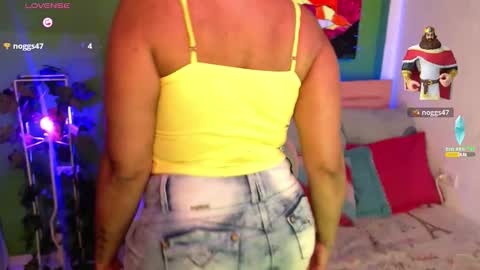 Snapshot of katherincastillo chatting on 20, 10, 2025 katherin online show from 20, 10, 2025