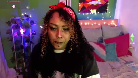 Snapshot of katherincastillo chatting on 22, 10, 2025 katherin online show from 22, 10, 2025