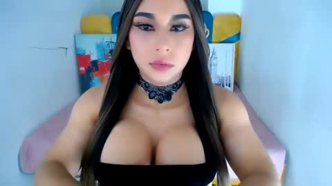 Snapshot of katherine_bigcock24 chatting on 18, 2, 2025 KATHERINE online show from 18, 2, 2025