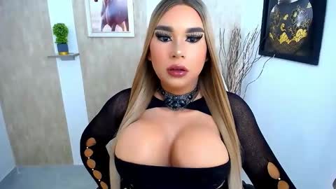 Snapshot of katherine_bigcock24 chatting on 18, 9, 2025 KATHERINE online show from 18, 9, 2025