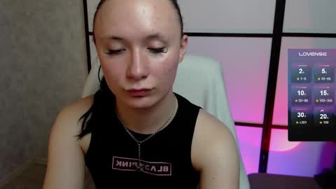 Snapshot of katherine_reinhart chatting on 15, 10, 2025 katherine_reinhart online show from 15, 10, 2025