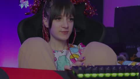 kathleen_frost online show from 1, 1, 2025