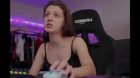 kathleen_frost online show from 23, 9, 2025