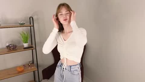 Snapshot of kathryn_bishop chatting on 15, 10, 2025 Jane online show from 15, 10, 2025