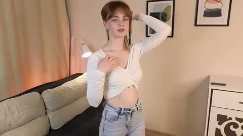 Snapshot of kathryn_bishop chatting on 17, 10, 2025 Jane online show from 17, 10, 2025