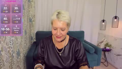 Snapshot of kathy_sunn chatting on 24, 10, 2025 Kathy online show from 24, 10, 2025