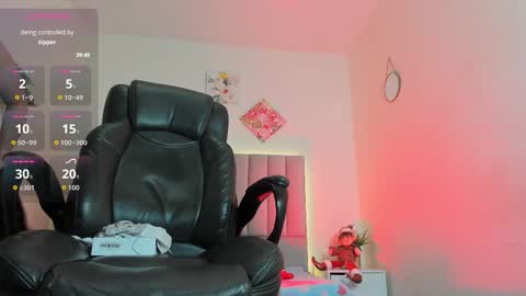 Snapshot of katia_gh chatting on 21, 11, 2025 Katia online show from 21, 11, 2025