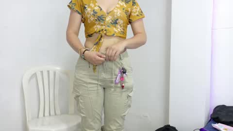 Snapshot of katia_rose23 chatting on 21, 5, 2026 . . KATIA . . online show from 21, 5, 2026