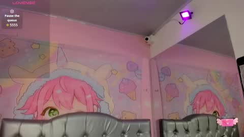 Snapshot of katia_ws chatting on 6, 10, 2025 KATIA online show from 6, 10, 2025