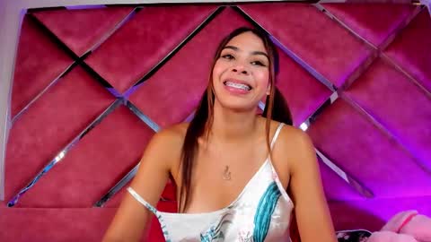 Snapshot of katiagarcia_ chatting on 24, 10, 2025 katiagarcia_ online show from 24, 10, 2025