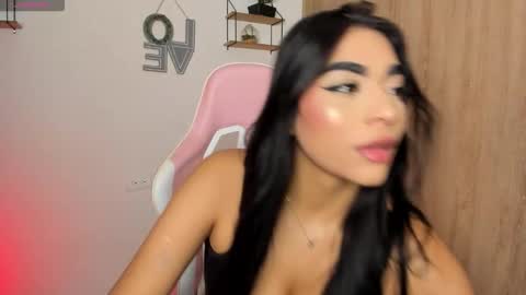 Katie online show from 11, 11, 2025