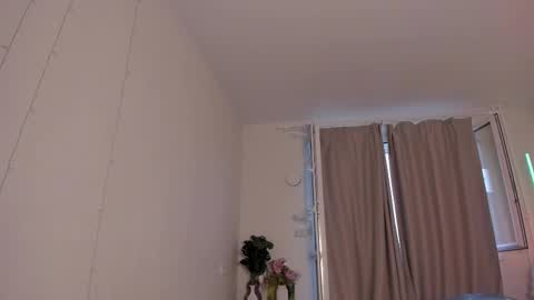 Snapshot of katie_ness chatting on 11, 3, 2025 Kate online show from 11, 3, 2025