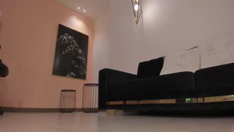 Kate Stonne online show from 22, 1, 2025