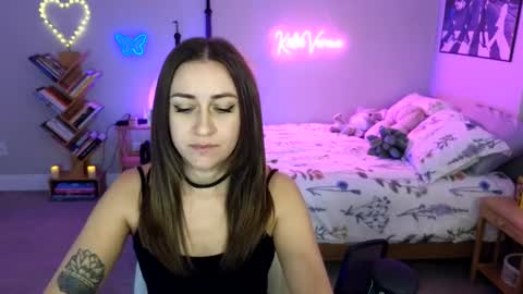 Snapshot of katieverona chatting on 14, 1, 2025 Katie Verona online show from 14, 1, 2025