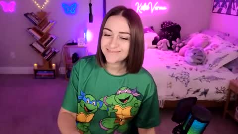 Snapshot of katieverona chatting on 12, 2, 2025 Katie Verona online show from 12, 2, 2025