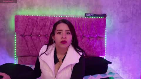 Snapshot of katiie_m chatting on 21, 5, 2026 Katie online show from 21, 5, 2026