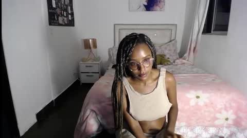 Snapshot of katitabonny chatting on 18, 11, 2025 katitabonny online show from 18, 11, 2025