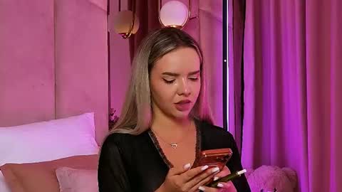 KatJolie online show from 11, 7, 2026