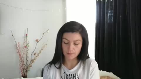 Snapshot of katlopez19 chatting on 26, 2, 2025 katalina online show from 26, 2, 2025