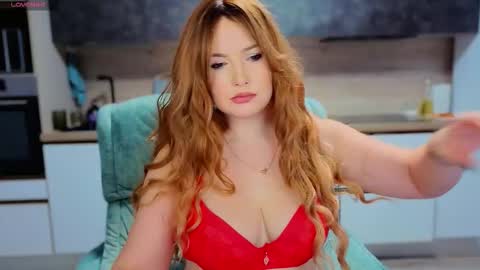 Snapshot of katniss_k chatting on 25, 10, 2025 katniss_k online show from 25, 10, 2025