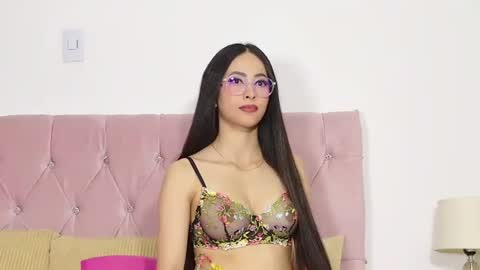 katrina clark online show from 13, 7, 2026