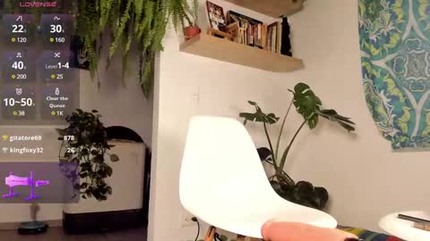 Snapshot of katrinaa_ricci chatting on 20, 12, 2024 Katrina Ricci online show from 20, 12, 2024