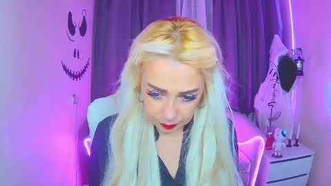 katrinacharm online show from 2, 11, 2025