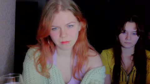Snapshot of katrine_ine chatting on 5, 11, 2025 katrine_ine online show from 5, 11, 2025
