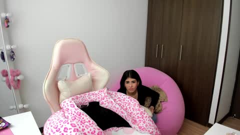 Katrin  online show from 4, 12, 2024